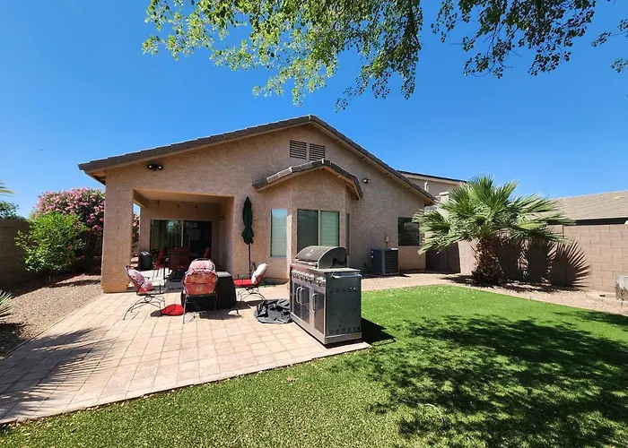 Peaceful 3 Bedrooms Vacation Or Business Retreat