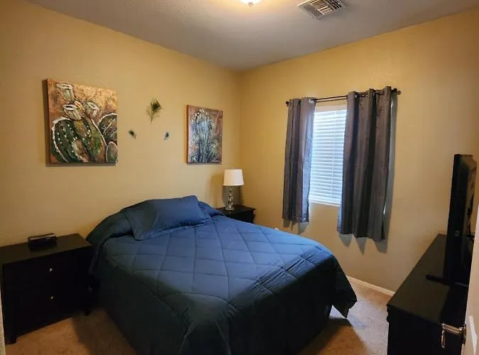 Peaceful 3 Bedrooms Vacation Or Business Retreat *