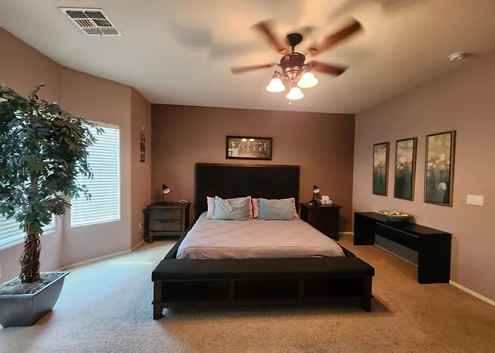 Peaceful 3 Bedrooms Vacation Or Business Retreat